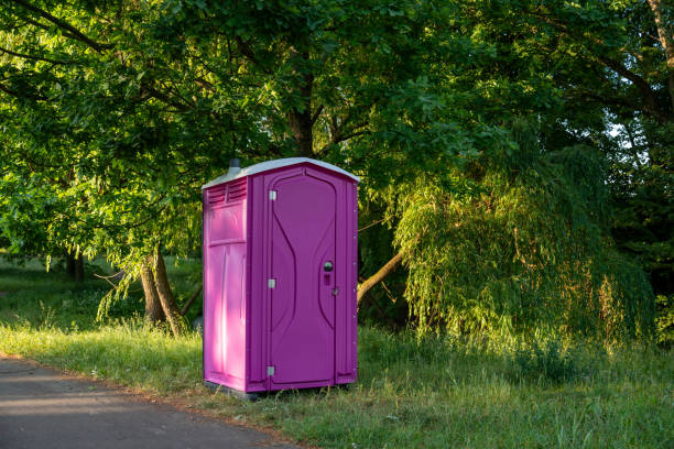 Best Portable bathroom rental  in Markle, IN