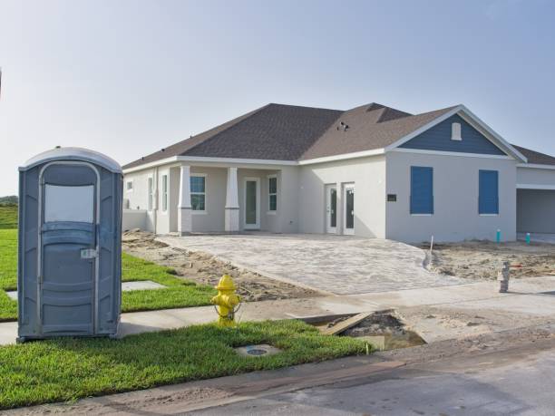Best Luxury portable toilet rental  in Markle, IN